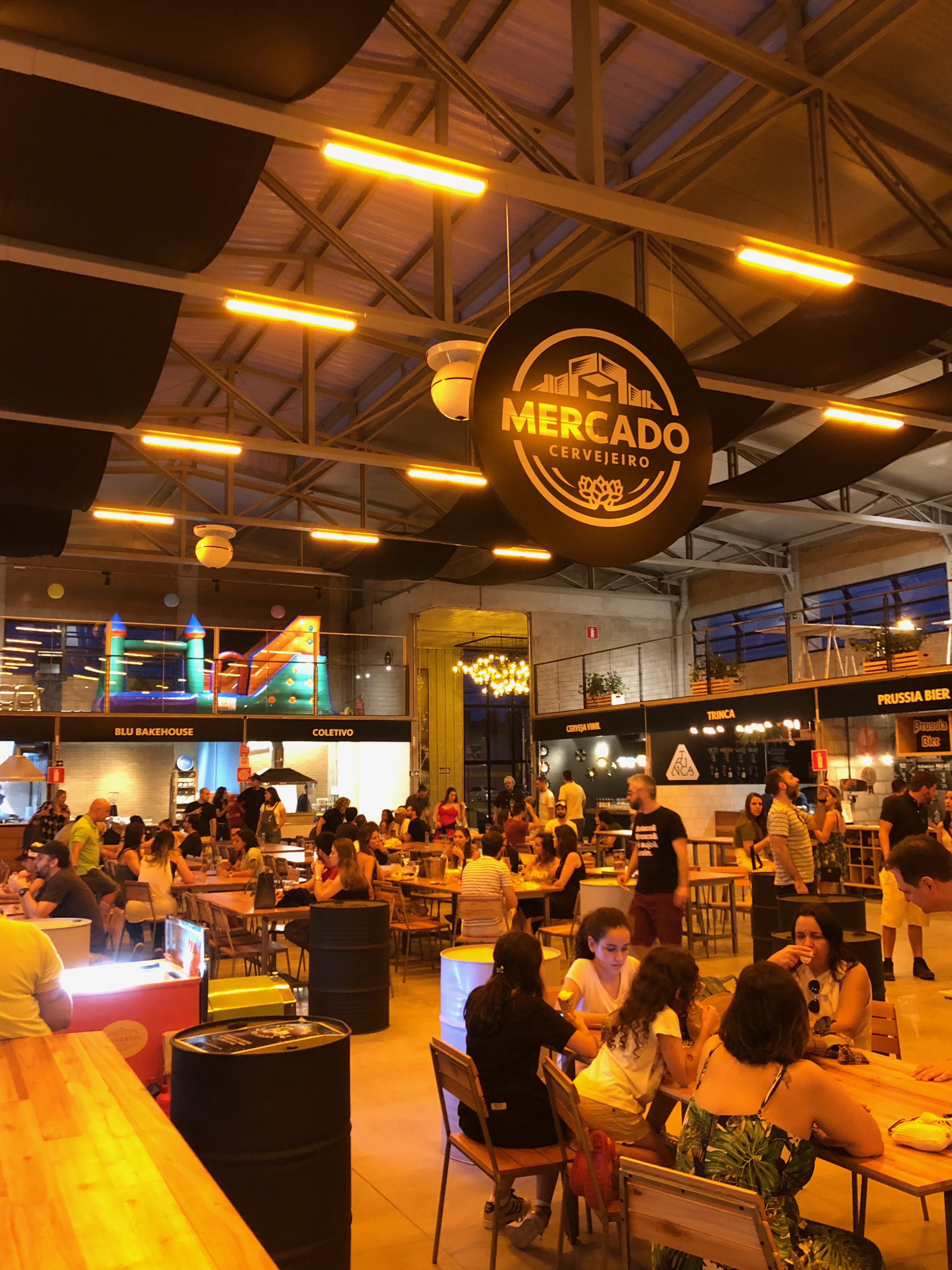 Mercado Cervejeiro, em Nova Lima, é uma opção de passeio para quem visita Belo Horizonte - Foto: Gleison Barreto Salin/Cerveja e Gastronomia