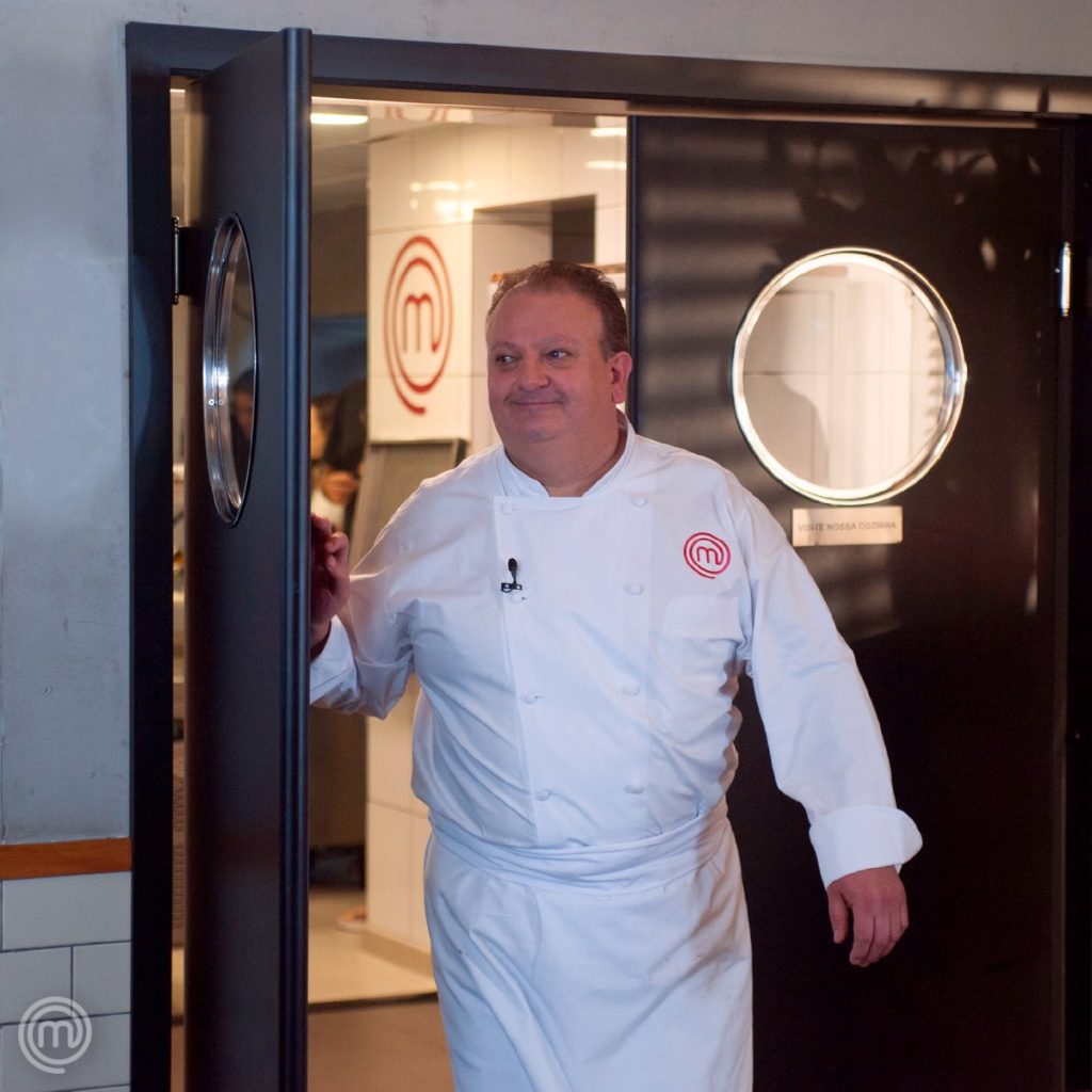 A primeira prova foi realizada no restaurante Le Bife, do chef Erick Jacquin - Foto: Carlos Reinis/Band/Masterchef