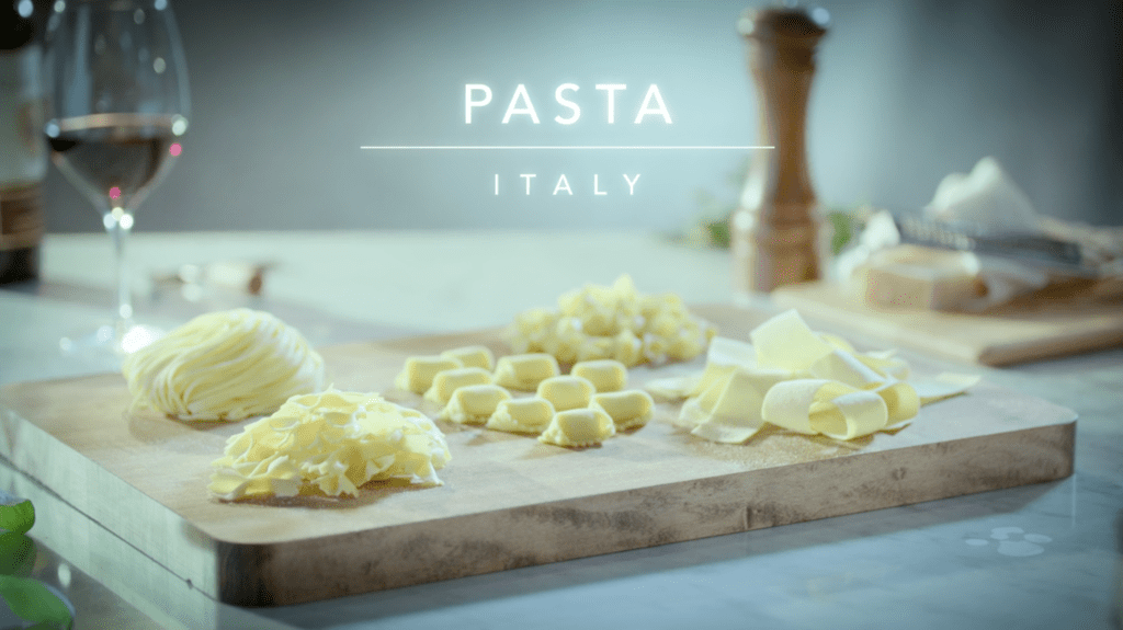As mais variadas massas se transformam em pratos que representam a Itália - Foto: Reprodução/Netflix