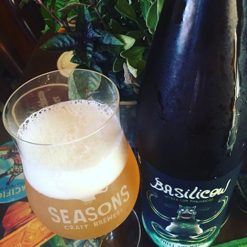 Basilicow é uma cerveja do estilo Witbier com manjericão - Foto: Reprodução/Instagram Cervejaria Seasons
