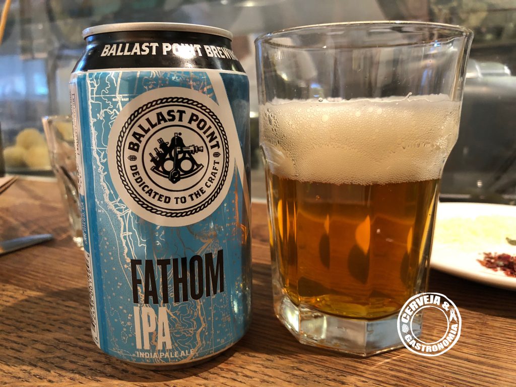 Fathom Ipa é uma cerveja produzida pela Ballast Point, na Califórnia – Foto: Gleison Barreto Salin/Cerveja & Gastronomia
